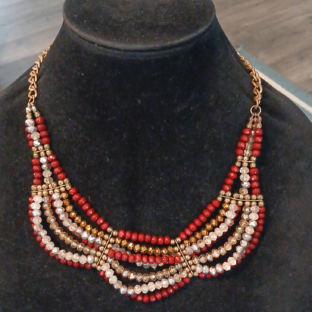 Elegant Red and Gold Beaded Necklace